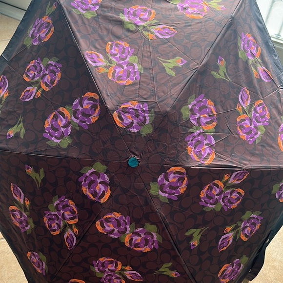 BIG SALE NOW NEW Purple Rose Print Coach Mini Umbrella In Signature - Picture 1 of 13